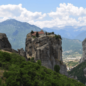 Monastery Of The Holy Trinity Meteora Feature Image